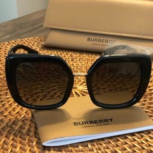 Burberry polarized sunglasses